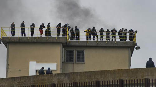 11 marzo 2020. Di Giacomo: le rivolte nelle carceri non sono finite, ma questo è solo l’inizio. Necessari interventi immediati altrimenti sarà una catastrofe